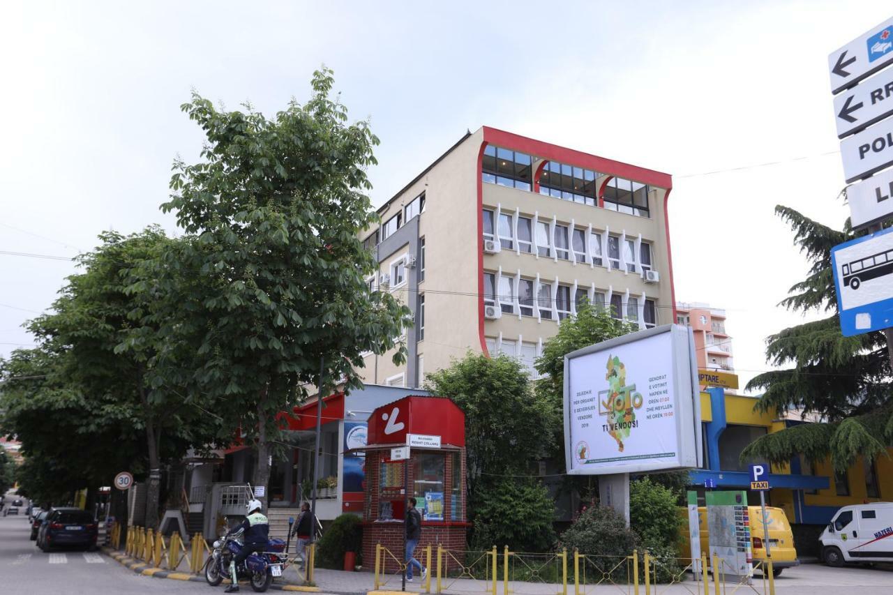 British Hotel Pogradec Exterior photo